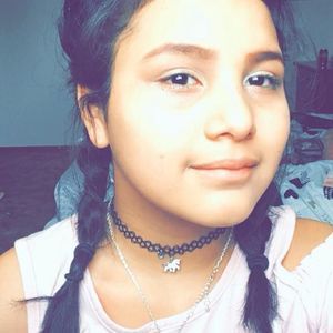 Meet your Posher, Annette